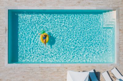 Fiberglass Pool Repair Costs — Cost of Fiberglass Pool Repair